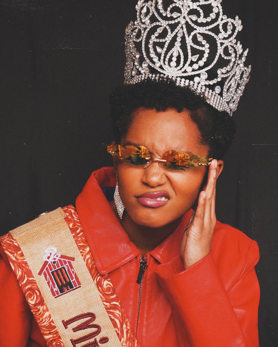 DoMonique Warren tweet media