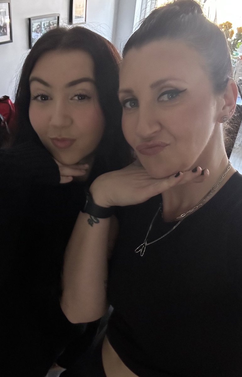 Having mother daughter day cause teaching my daughter you don’t need a day to show someone your loved 🖤🖤#ValentinesDay #justaday #motherdaughter @tayageniole