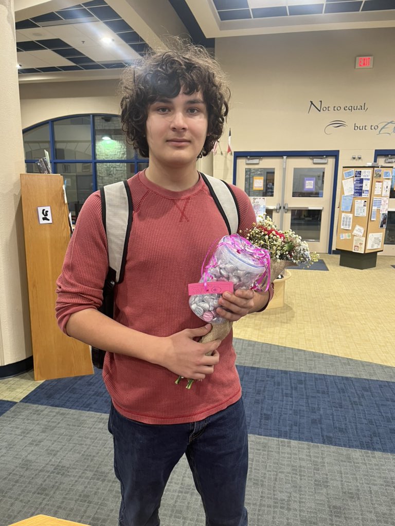 Caiden is our winner with a perfect guess! 192 Hugs &amp; Kisses were in the jar!!! 💞