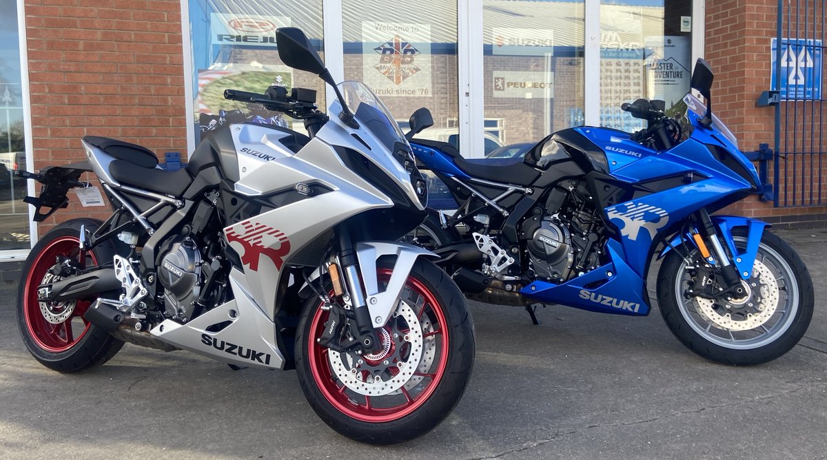 BandBSuzuki's tweet photo. Just arrived, new Suzuki #GSX8R , test bike available soon! https://t.co/TPw87vKiLU