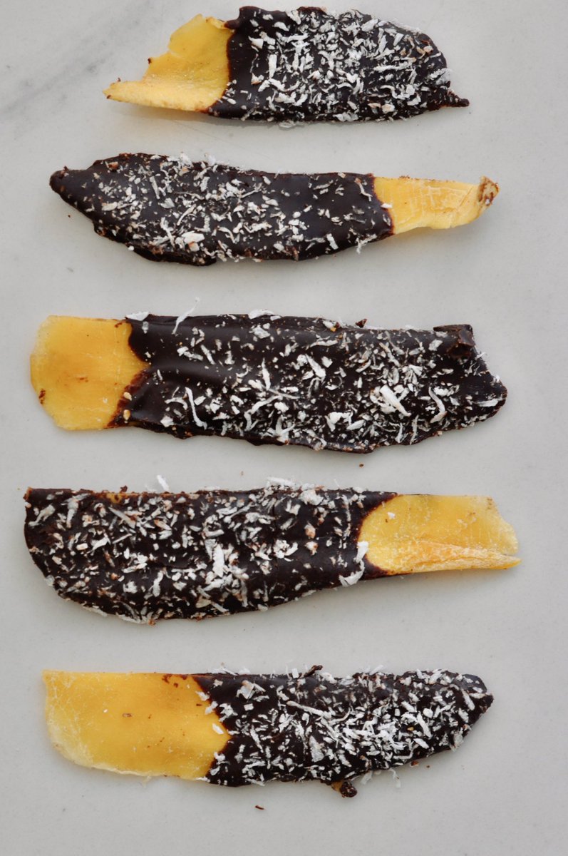 Вриваємося з ноги у корпоративний твітер😏 Отже, наші сухофрукти у медовому шоколаді ви вже давно знаєте😌
А те, що ми є тут окремим акаунтом - ніт😉
Тому даруємо 1 кг сухофруктів у шоколаді - за першу 1000 підписок😏
Умови підписка + ретвіт👌🏻
Розіграш як тільки стукне 1000🙌🏻