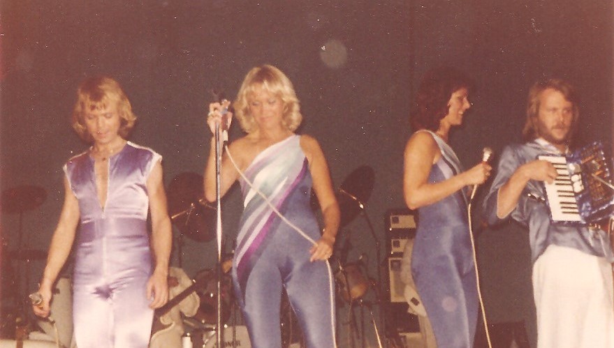 RunningManLNK's tweet image. I participated in a couple of Zoom meetings with Rogan Productions in the UK for an upcoming ABBA documentary &amp;amp; contributed some material from 1979.  Pics are from Seattle, Portland, San Diego &amp;amp; Boston.
#ABBA #abbathemuseum #ABBAVoyage

bbc.com/mediacentre/20…