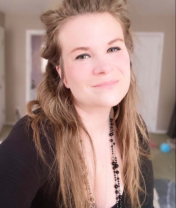 aliciaandrz's tweet image. oh hey! I’m 104 days sober today. I just keeping racking up the days, but I know the only one I’ve got is today.