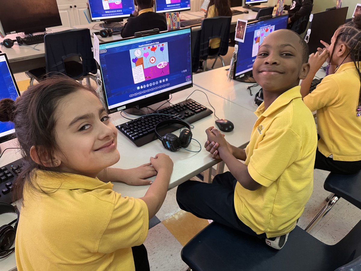 3rd Graders are 😍loving 😍 working together on a fun digital breakout for Valentine's Day! 💘 <a href="/CSAppliedTech/">CSAT</a>
