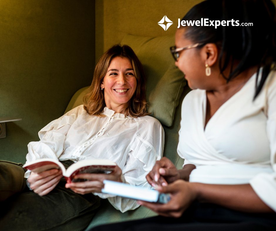 jewelexperts's tweet image. So, #LetsMakeItSimple and unlock the secrets to success in the jewelry industry. 

Follow us on our social media channels for exclusive updates, and exciting offers:

 🔹IG: https//lnkd.in/eBqw6BjB
 🔹Facebook: lnkd.in/erAep2_X
 🔹LinkedIn: rb.gy/65n9zr