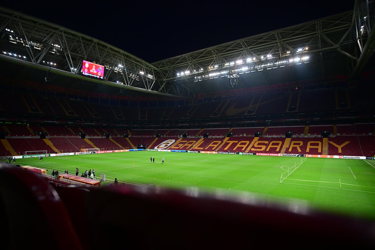 Galatasaray tweet picture