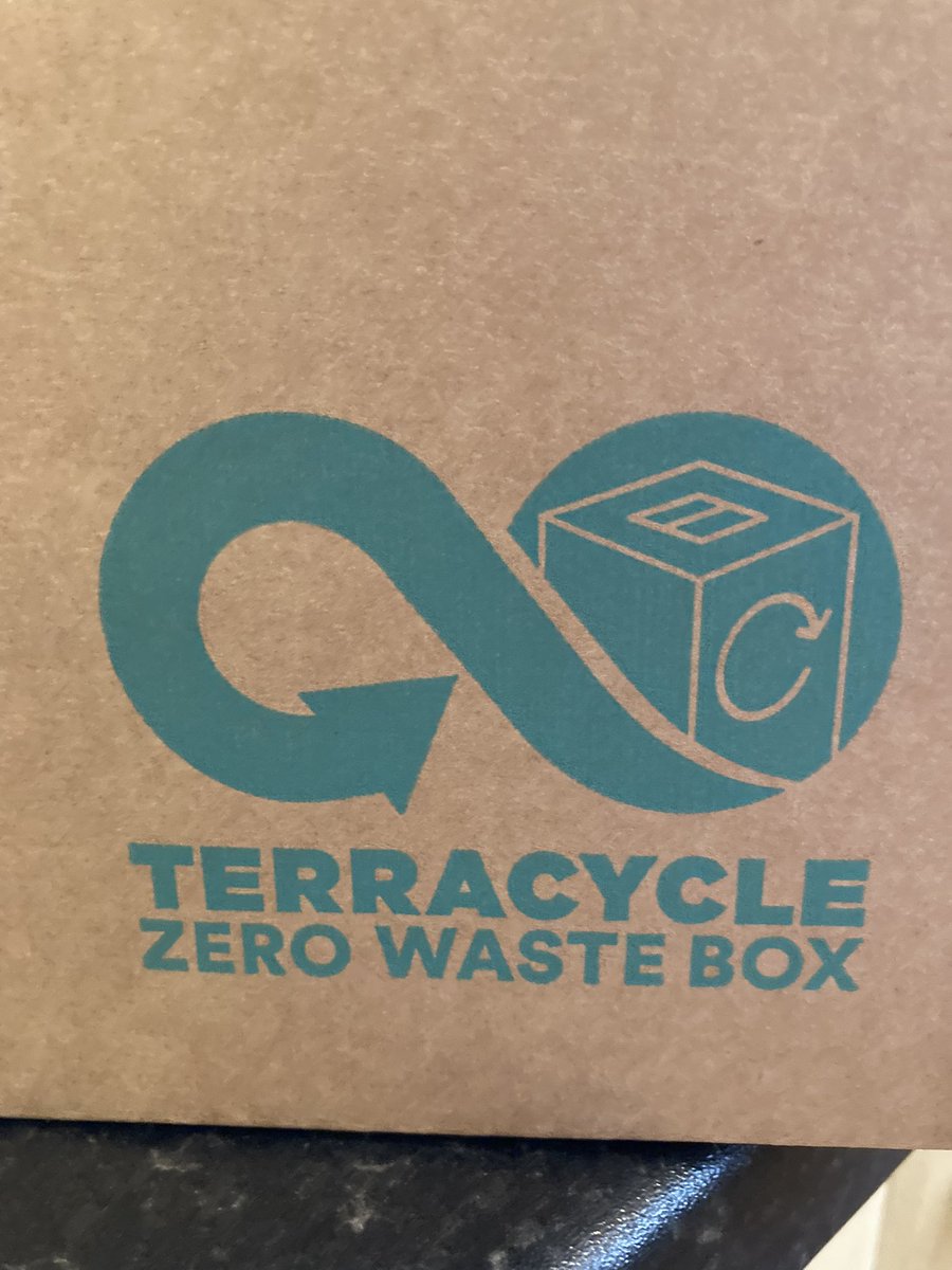 It’s been bugging me for the past 8 yrs that I had nowhere to easily #recycle ♻️ the blister packs from medicines and supplements that I take. Finally a solution. This box from @terracycleuk will hold 1500 blister packs and when full it goes back to them for #recycling. 
👏👏👏👏