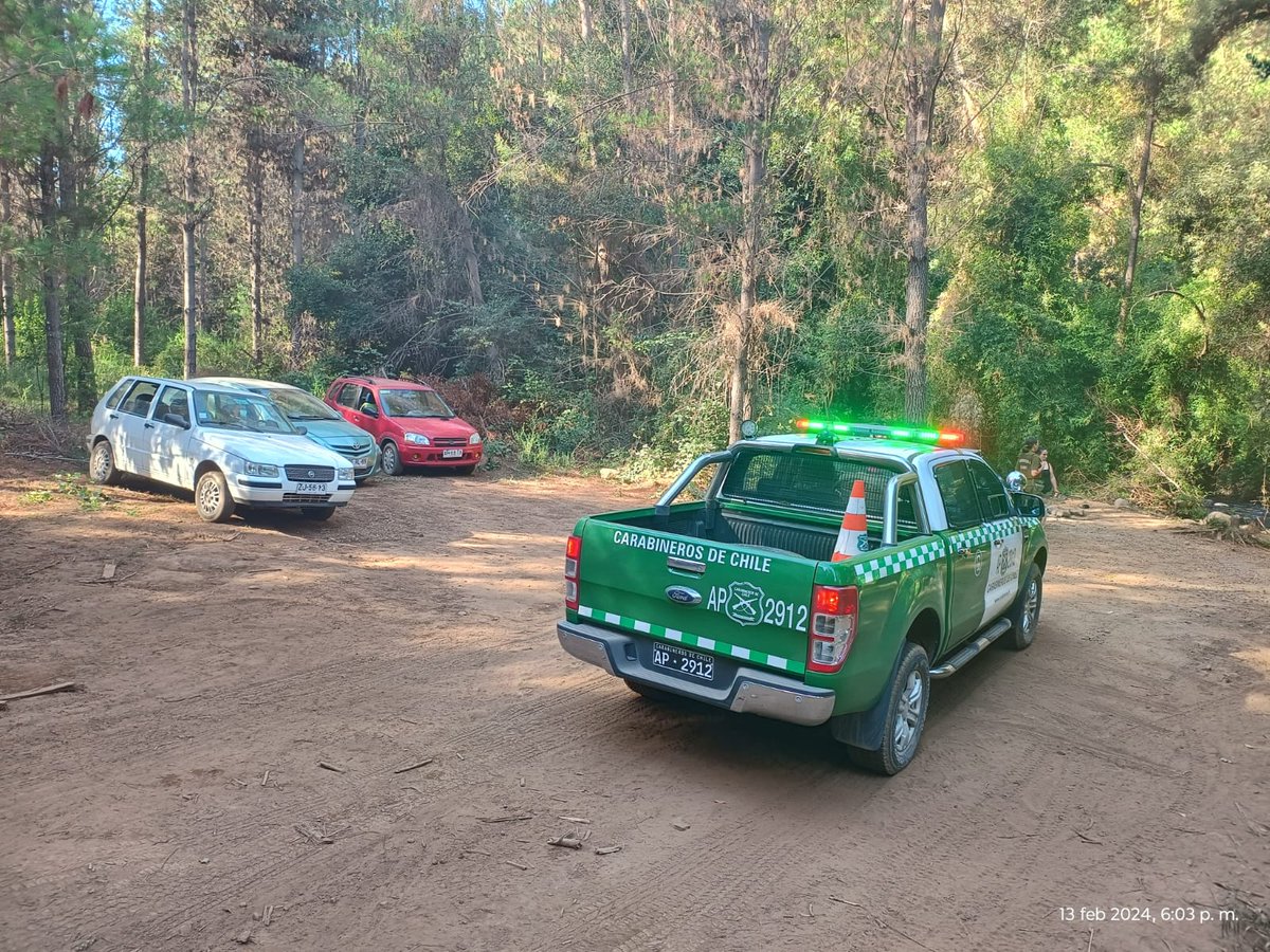 CarabNuble's tweet image. Carabineros de la Tcia. #Pinto y los Retenes de #Tanilvoro y #Recinto, realizan patrullajes y controles en sectores rurales, para detectar eventuales focos de riesgo de incendios, entregando recomendaciones a vecinos sobre medidas de prevención 🔥. 
#LaPrevenciónEsNuestraEsencia