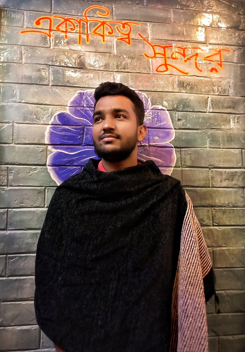 RahamatAnik's tweet photo. একাকিত্ব সুন্দর 🖤

#ValentinesDay 
#Anik #bachelor #rahamatullahanik https://t.co/Jx8MrqeZaD