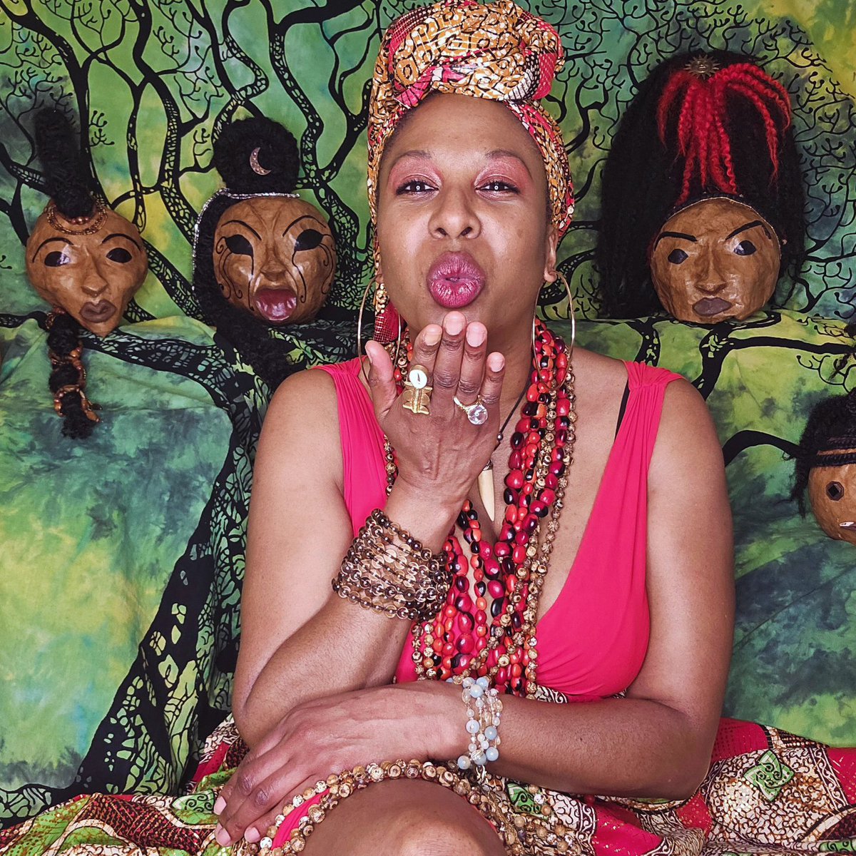 It is a day of LOVE!!! 🥰
Celebrate it! 💖 I'm doing that by gettin' ready to bring ADDICTED to Neptune Theatre March 12th - 24th. And I am so thankful to be doing what I love 🙏🏾🙌🏾✨️
I love you. Be well &amp; blessed. Or rather well blessed!
HAPPY VALENTINE'S DAY!!! 💖💗💖🪷✨️