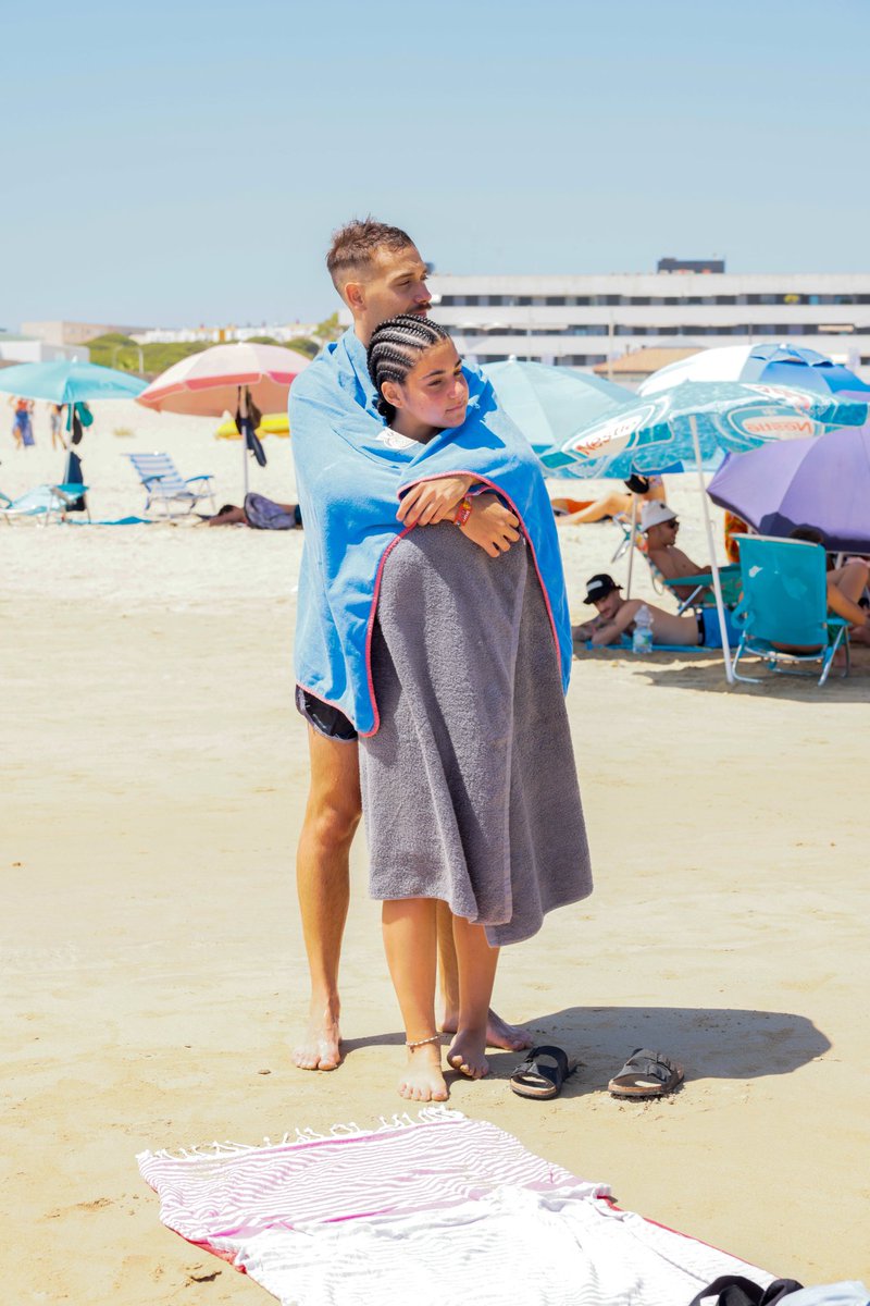 cabodeplatafest's tweet photo. Nada como el amor caboplatero. ♥️
#cabodeplata #cabodeplata2024 #festival #barbate
#sanvalentin #sanvalentin2024 #diadelosenamorados https://t.co/1iQk1HisKC