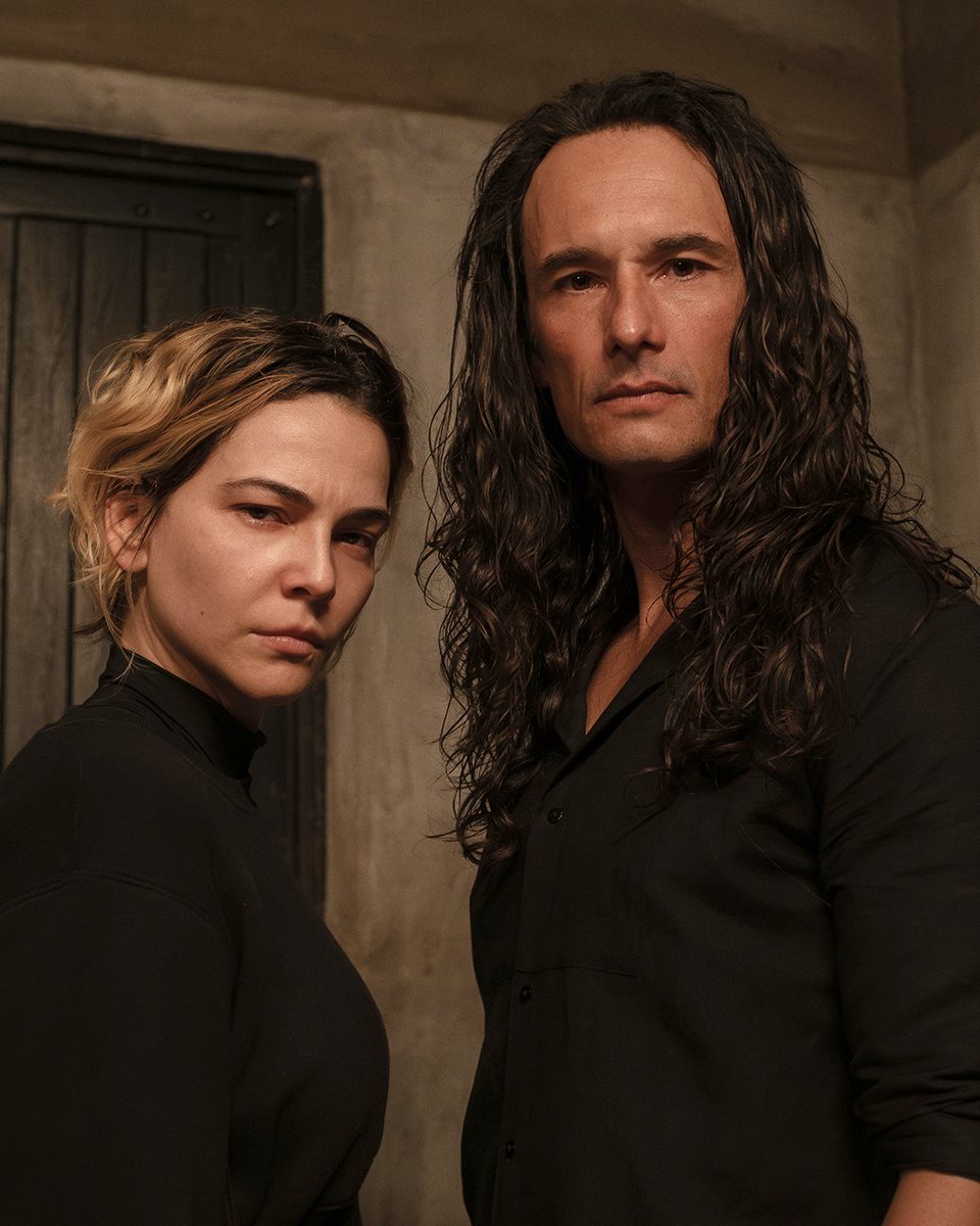 NetflixBrasil's tweet photo. Bom dia só pra quem não estava mais se aguentando de ansiedade pra esse desfecho. A 3ª e última temporada de Bom Dia, Verônica já está disponível! https://t.co/Wo31F1Eeyg