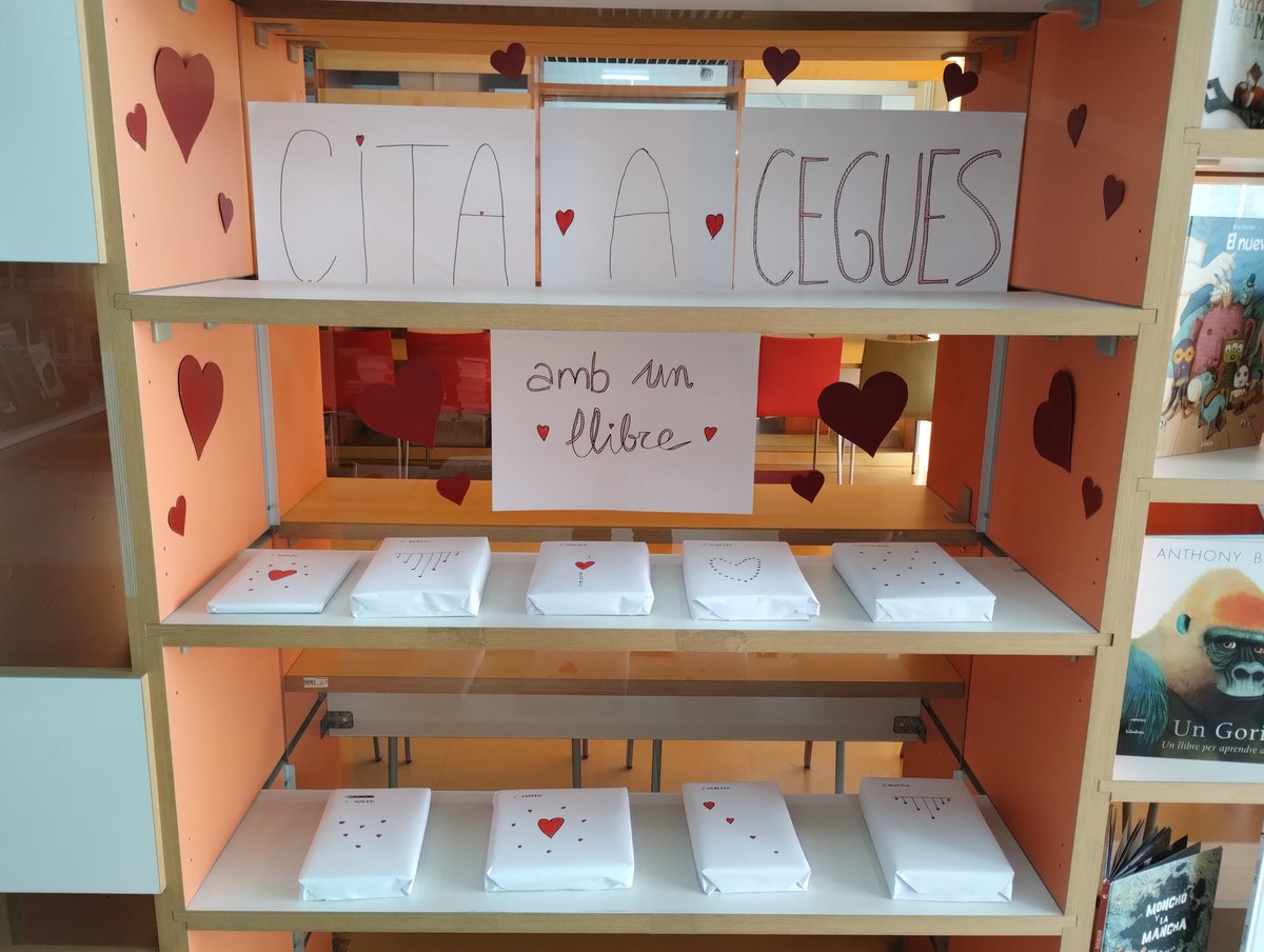 BpmCallosa's tweet photo. [VAL] 📚 Participa en una nova edició de l’activitat “𝑪𝒊𝒕𝒂 𝒂 𝒄𝒆𝒈𝒖𝒆𝒔 𝒂𝒎𝒃 𝒖𝒏 𝒍𝒍𝒊𝒃𝒓𝒆”. ♥
 Del 14 al 28 de febrer a la Biblioteca L'Espill. Una proposta atrevida que la biblioteca fa als lectors més atrevits. L'expositor de novetats serà el lloc de trobada. https://t.co/bVtcjOsJcY