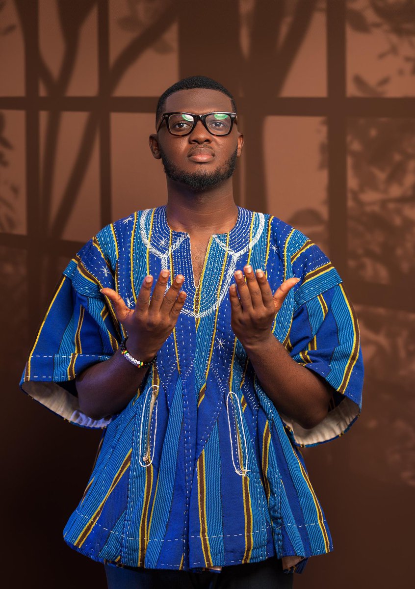 Kwesi_Valentine's tweet photo. It's been GOD🙏
It's been GRACE👼
It's been FAMILY 👨‍👩‍👦‍👦👨‍👩‍👧‍👧
It's been FRIENDS❤️
.
.
.
.
.
HAPPY BIRTHDAY TO MYSELF. It's another year to REJOICE and be GLAD in it.

PC📸: @_sunshot https://t.co/DyvlkkzyZI