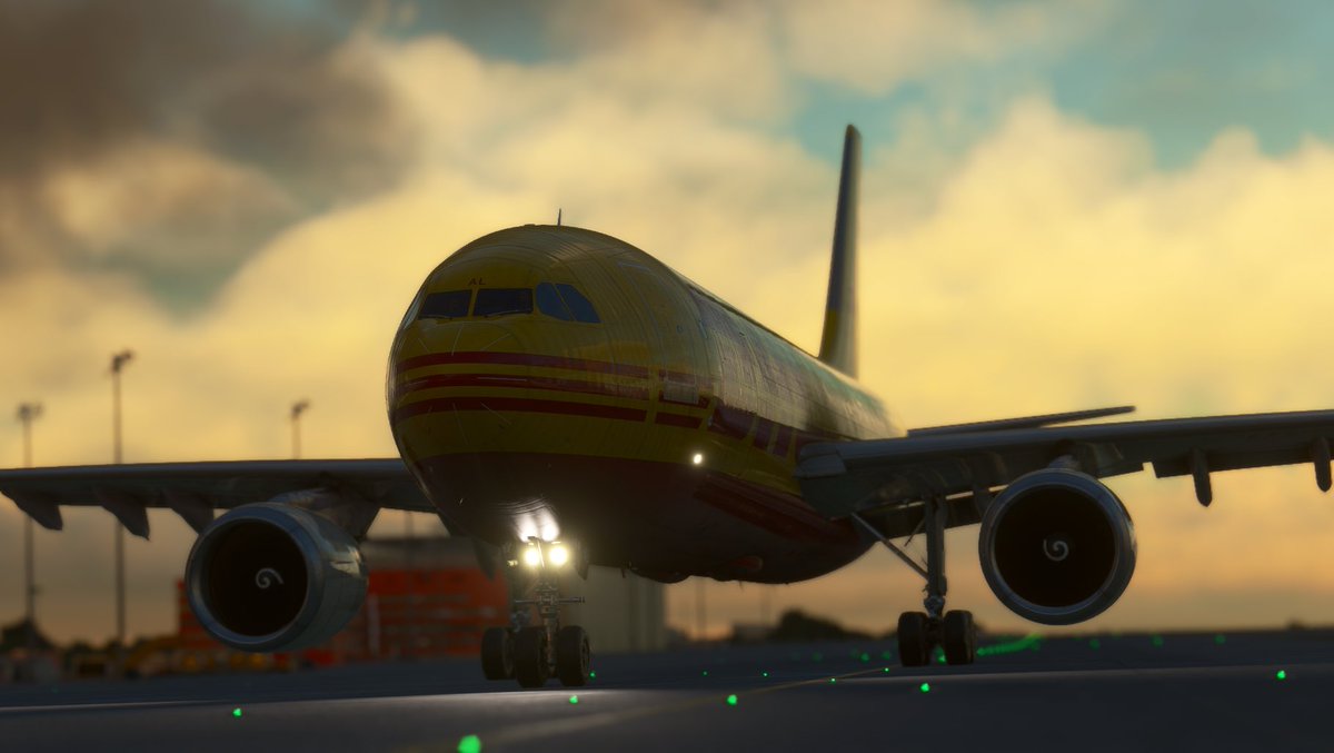 PilotFly04's tweet image. Morning departure from the European DHL hub (Leipzig) as BCS24J down to Lyon 📦✈️

@iniBuilds @vatsim @MSFSofficial