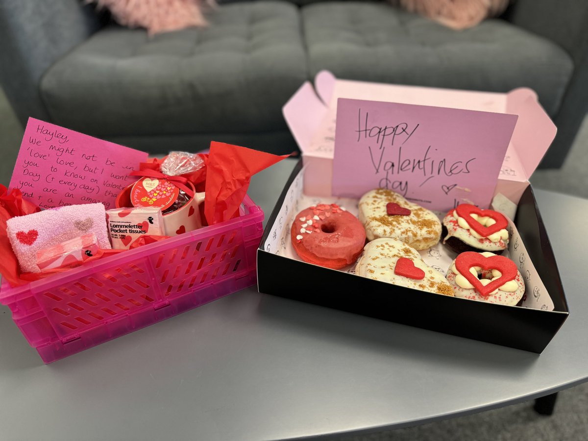 Hayley Lamb (@positiveewe) on Twitter photo Feeling the love today from my fabulous colleagues <a href="/AmycCarroll/">Amy Carroll</a> & <a href="/D_leon_mussetti/">Diego Leon Mussetti</a> in celebration of Valentines Day. Love is all around today at RPS. #WellbeingWednesday
#wellbeing #grateful #thankfulheart <a href="/CognitaSchools/">Cognita Schools</a> <a href="/RPSDubai/">RPS Dubai</a> <a href="/TheRPSReview/">The RPS Review</a> Feeling the love today from my fabulous colleagues <a href="/AmycCarroll/">Amy Carroll</a> & <a href="/D_leon_mussetti/">Diego Leon Mussetti</a> in celebration of Valentines Day. Love is all around today at RPS. #WellbeingWednesday
#wellbeing #grateful #thankfulheart <a href="/CognitaSchools/">Cognita Schools</a> <a href="/RPSDubai/">RPS Dubai</a> <a href="/TheRPSReview/">The RPS Review</a>