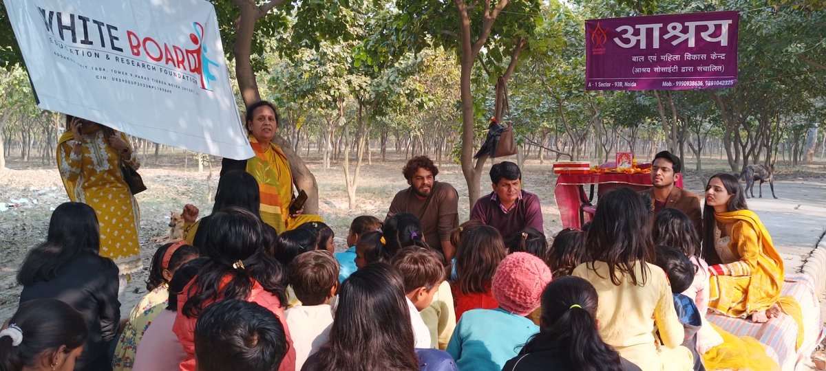 WhiteBoardERF's tweet photo. Brightening hearts on #VasantPanchami! 

@WhiteBoardERF took a meaningful step to share love and laughter with these amazing kids at @DAashray  #NGO. Your generosity in the form of a #donation made it even more special. 
 #education #supporteducation #success #saraswatipuja https://t.co/9vpmFKDSG4