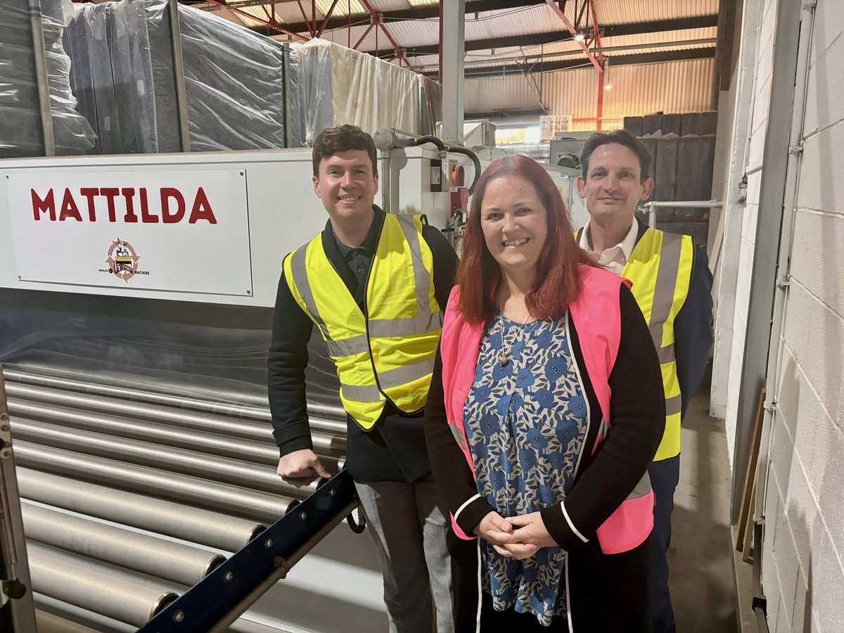 DanCardenMP's tweet image. It was great to meet @FRC_Group to discuss their campaign to #EndFurniturePoverty and employment opportunities for local people.

I was especially impressed by Mattilda, an innovation to restore old mattresses – reducing waste and providing essential items for people in need.