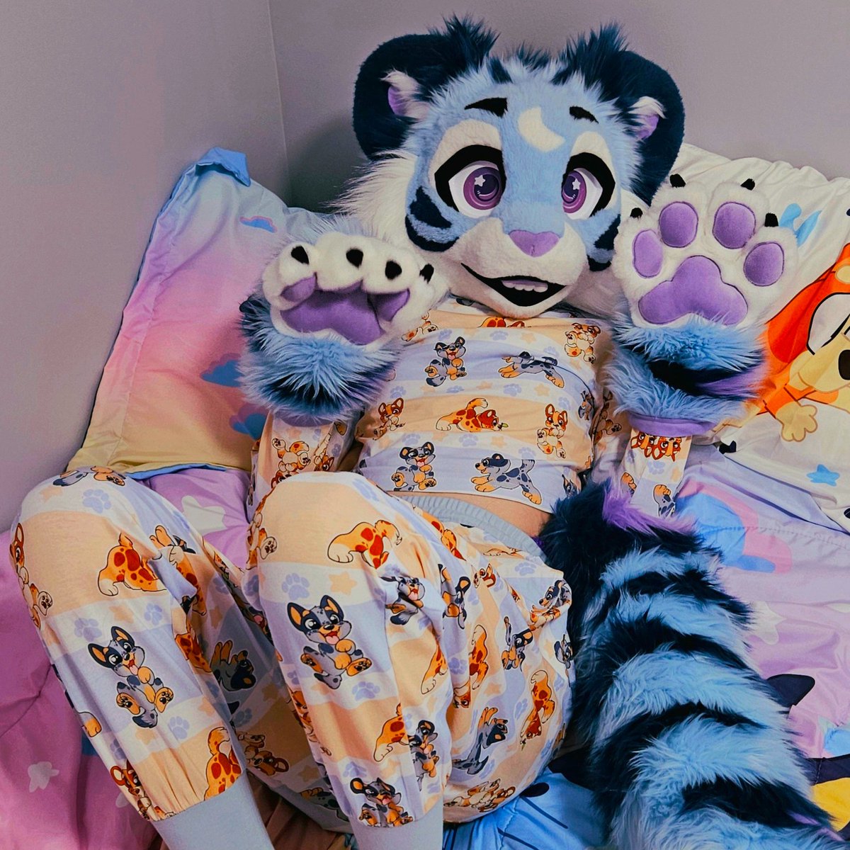SmolPrincessPup's tweet photo. Daddy just wrapped me up in the cutest PJs ever from
@OnesieDownunder
>~< https://t.co/cH1woOQXjF