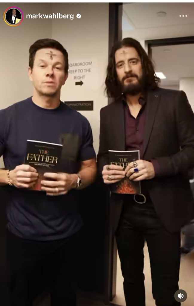 Sachinettiyil's tweet photo. As he does every year, Hollywood actor Mark Wahlberg posted a video on his social media with ashes on his forehead marking #AshWednesday https://t.co/LAt5vPGeya