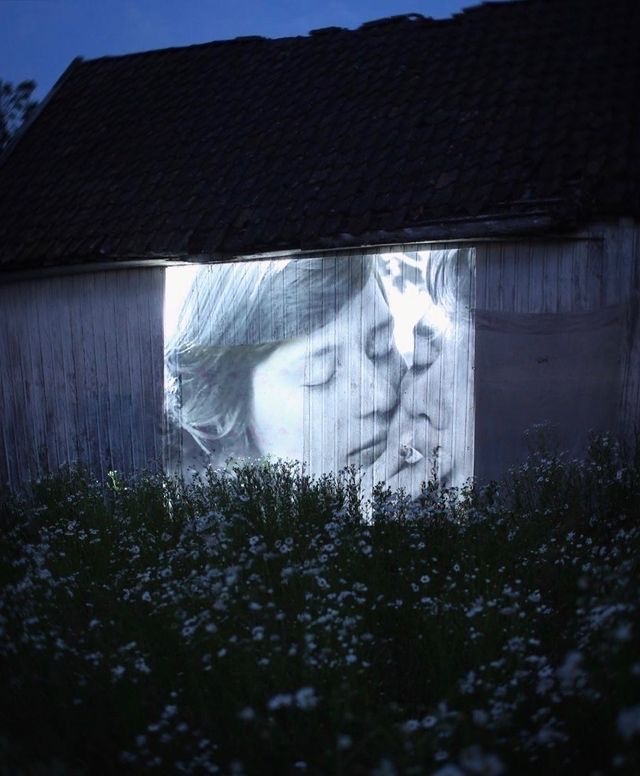DannyDrinksWine's tweet photo. Ingmar Bergman's 'Summer with Monika' (1953) screening on the side of a barn in Iowa, USA. https://t.co/cR0rtblO4I
