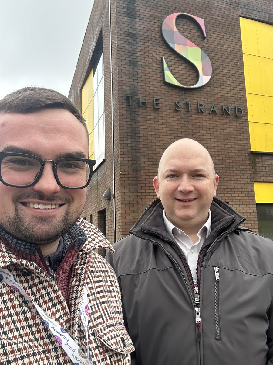 Just finished our surgery at The Strand, Kirkholt. Remember, we are here every Wednesday at 12pm to listen to any concerns residents of Balderstone and Kirkholt may have. 

Please contact us if you have any concerns 👇 
democracy.rochdale.gov.uk/mgMemberIndex.…