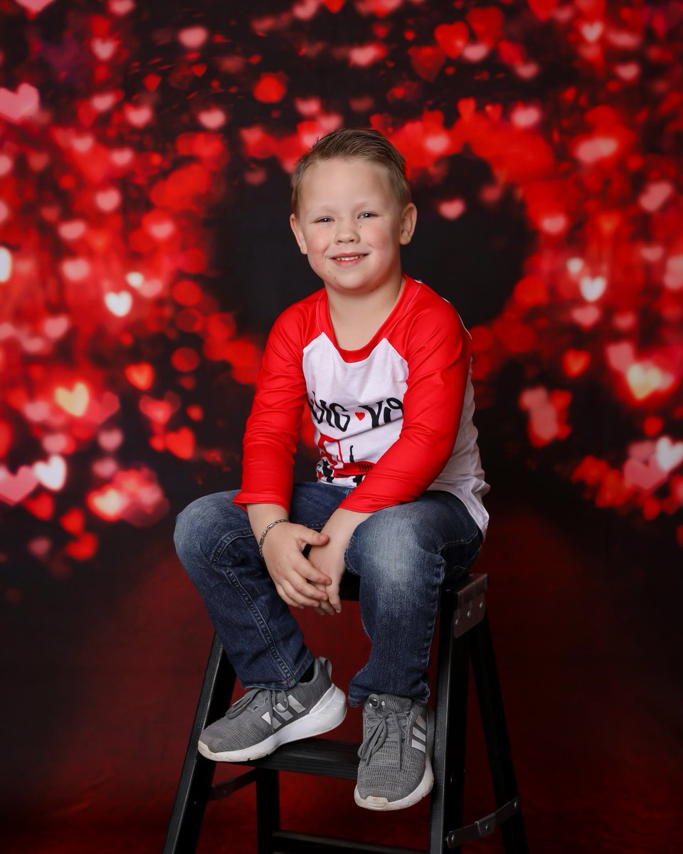 AlexBabyCakes1's tweet photo. Happy Valentines Day from mine to yours 🫶🏻🩷 https://t.co/x2MYLCGtWR