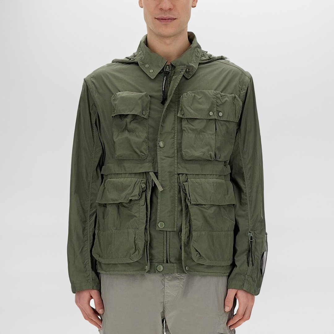 FORZIERI_COM's tweet photo. C.P. Company jacket with ample pockets. Fashion and function in perfect harmony! 🔄👌 
https://t.co/J2eOrYxXOy https://t.co/cwpGSRqXrY