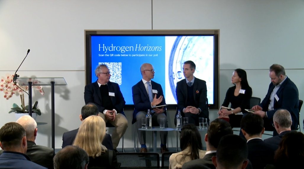 As part of Foresight's #HydrogenHorizons event last week, we explored the pathways to scaling up the #greenhydrogen market and debated its potential to become an internationally traded commodity by 2030. Read the takeaways and watch the film here: lnkd.in/eYCG8fRm