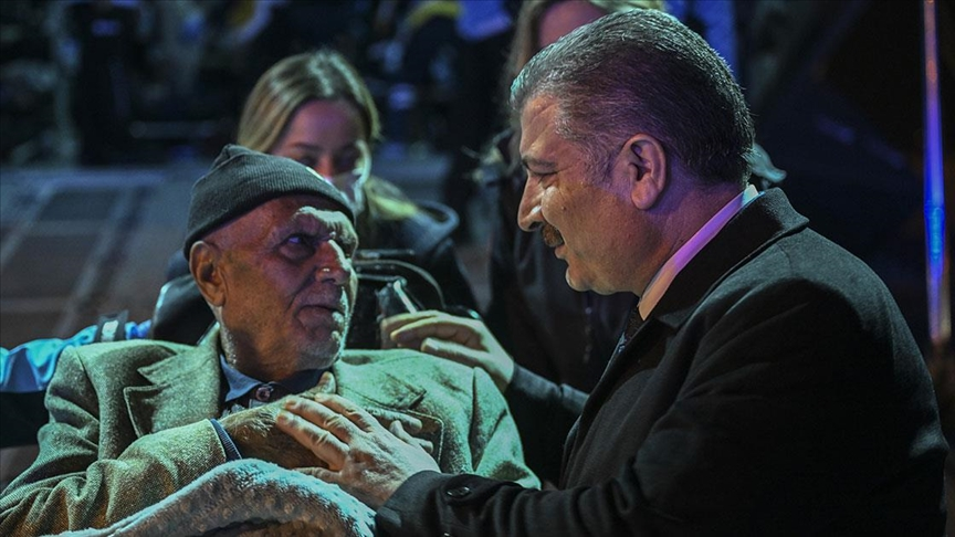 bpthaber's tweet photo. Sağlık Bakanı Koca: " Gazzeli 155 kardeşimiz ülkemize geliyor.” https://t.co/iiPocQ4GXp
