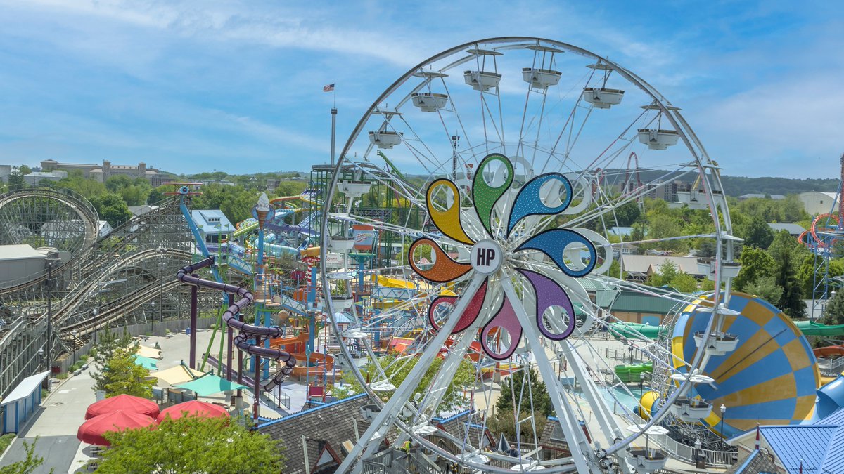 It may be Valentine's Day, but it's also National Ferris Wheel Day! Don't you love our pinwheel design?