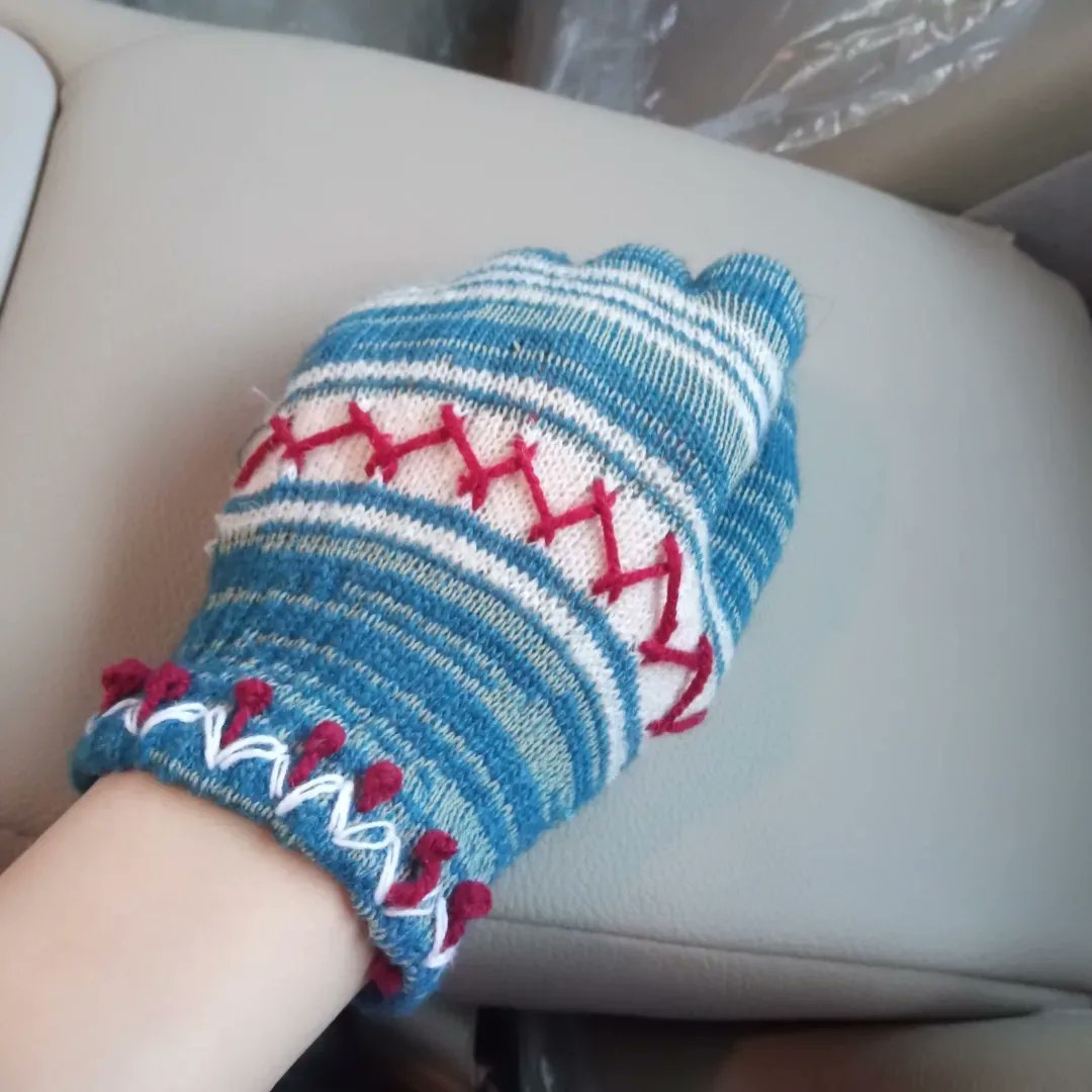 MZART5's tweet image. 💙
#embriodery #embroiderypictogram #embroiderymagazine #embroiderypictures #embroideryphotography #embroideryphoto #embroiderypin #fashion #instafeed #inspiration #embroideryinspiration