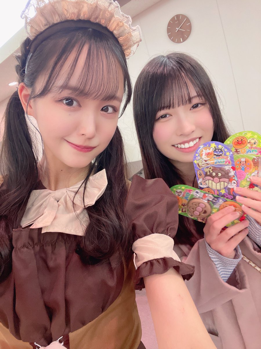FUKUAKARI_STU48's tweet photo. ハッピーバレンタイン🍫
い ん すたにメイドコス写真載せたよん！
みんないつも沢山の愛をありがとう💖

「貰ってないフリしてもう一回貰いに来たら、もう一個貰えるよ〜」の言葉、後輩史上初めて鵜呑みにしてきてくれた可愛いこの子にも早く会いたいですね。 https://t.co/YtO9JTDayM