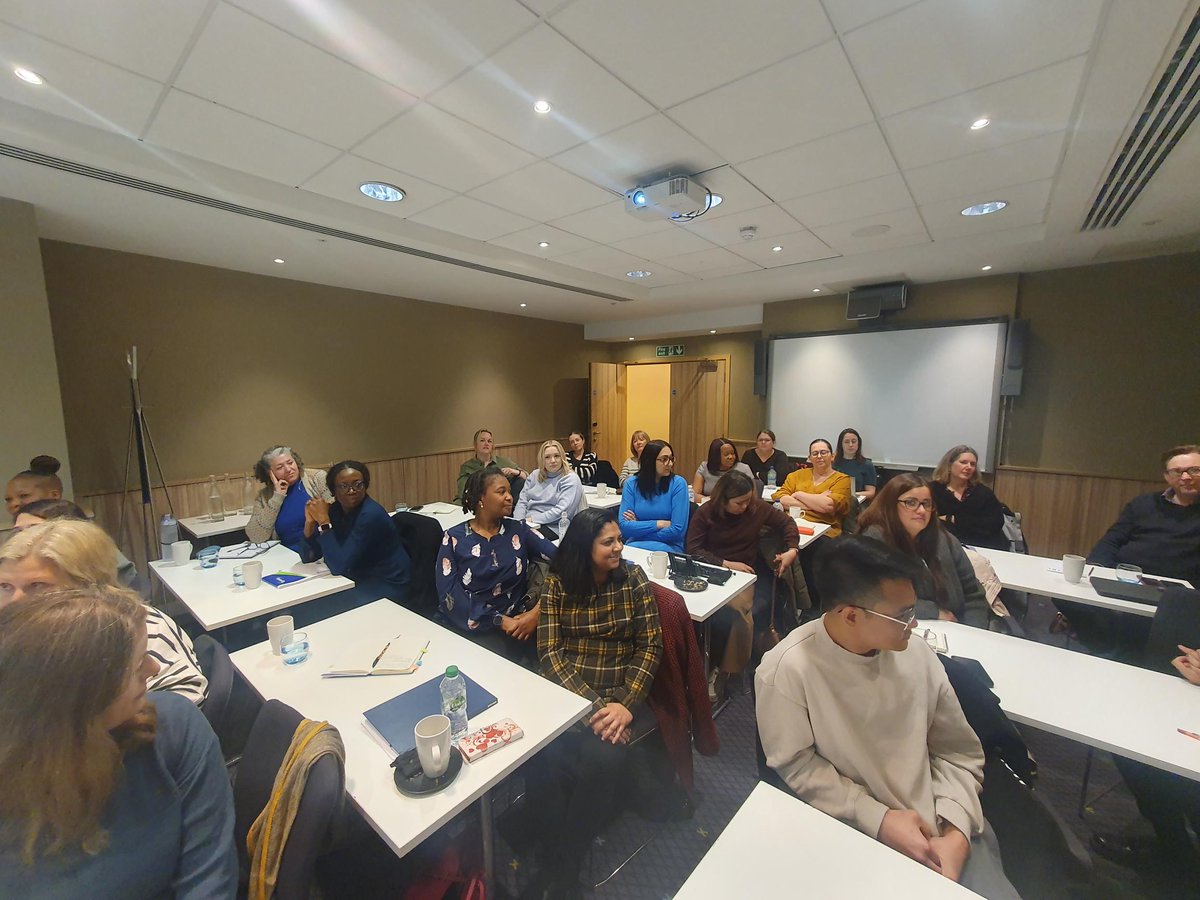 👋Welcome to the 24 Aspiring #Digital Leaders starting our 3-day #leadership programme today. 

A diverse multi-professional group with #nurses, #midwives, #pharmacists and #AHPs from around the UK: all ready to learn &amp; share💡#DigitalHealth