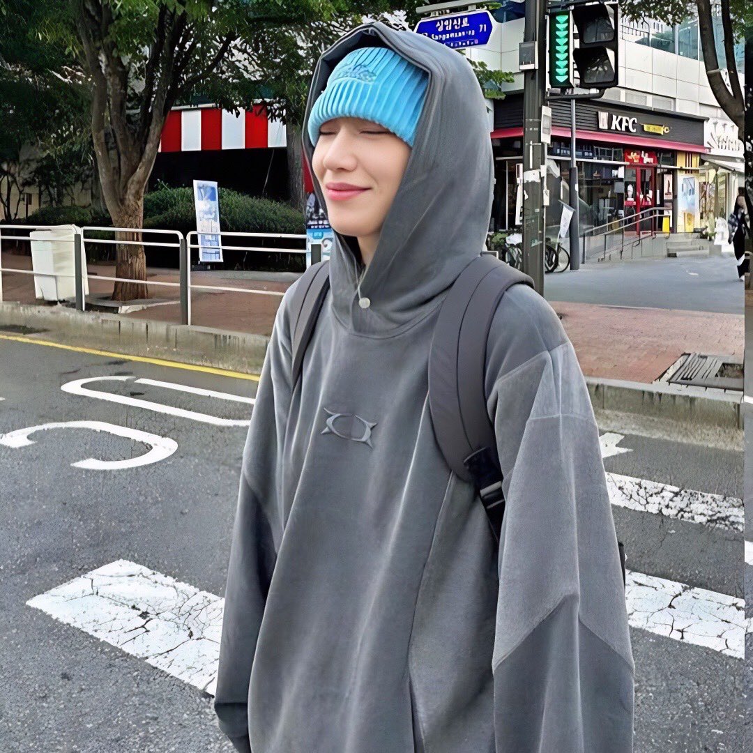 PLAGAIL95's tweet photo. ㅤ

 ⠀      https://t.co/YEAa0eSJHS⠀ ╱    sns update.
⠀       ◴ 140224    ——    loc: unknown

          happy valentine’s phl! 💙

    ͏͏ https://t.co/tHg5d3kwBD