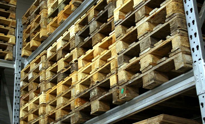 📦🚛 Consejos para la correcta paletización de tus mercancías 📦🚛
LEE EL POST COMPLETO ➡️ bit.ly/3I19eHE

#Transporte #camiones #paletizacion #palets #transportepalets #TransporteCarga #Movilidad #TransporteProfesional #EmpresasTransporte