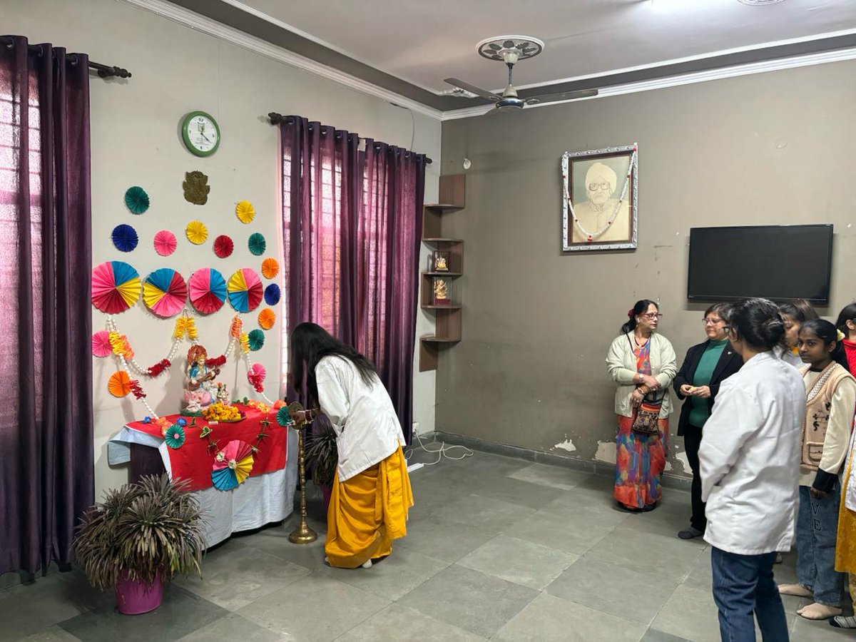 iphinstitute's tweet photo. ✨ Celebrating Saraswati Puja with fervor and joy at IPHI Institute! 🙏 May the blessings of Goddess Saraswati fill our lives with knowledge, wisdom, and inspiration. 📚✒️ #SaraswatiPuja #IPHIInstitute #VasantPanchami2024 #maasaraswati #sarswati #pujaspecial https://t.co/D3BljFjIec