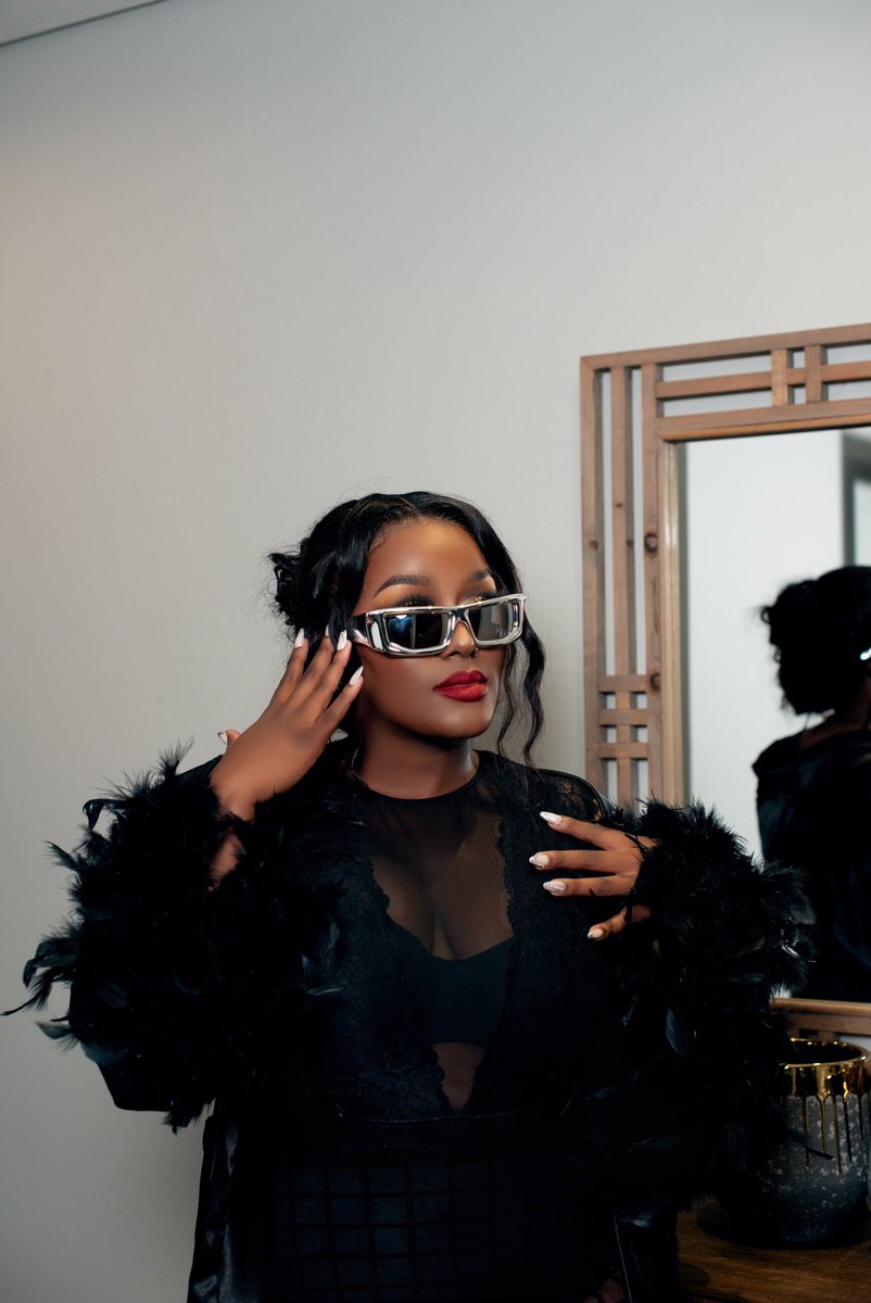 MaMntwana

Light: <a href="/Lohlo9/">Silindile Ngwenya</a> 
Retoucher: <a href="/sabelo_mag/">S A B E L O</a> 
Images by: <a href="/Daah_Photograpy/">Makabongwe Mdomula</a>