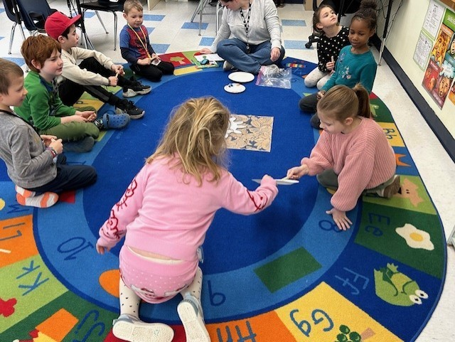 Holly Rouelle tweet media