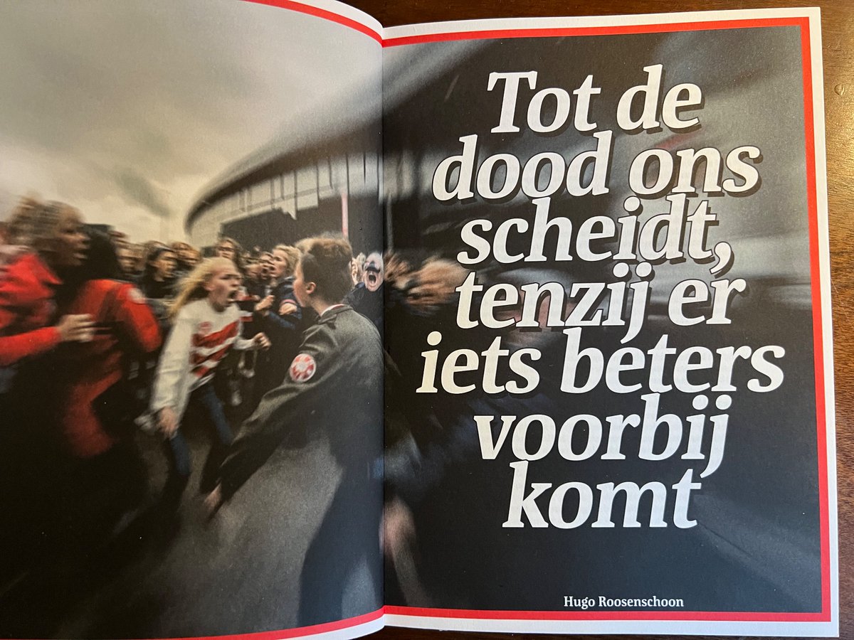 hroosenschoon's tweet photo. Schreef voor @Hardgras1 een nieuw verhaal.

Over onder andere voetbal bij de bakker, het slechte Nederlands van Cillian Murphy, de vele kanten van fan zijn en hoe dat ook wel eens verkeerd kan uitpakken. https://t.co/WHZZhmUIRP