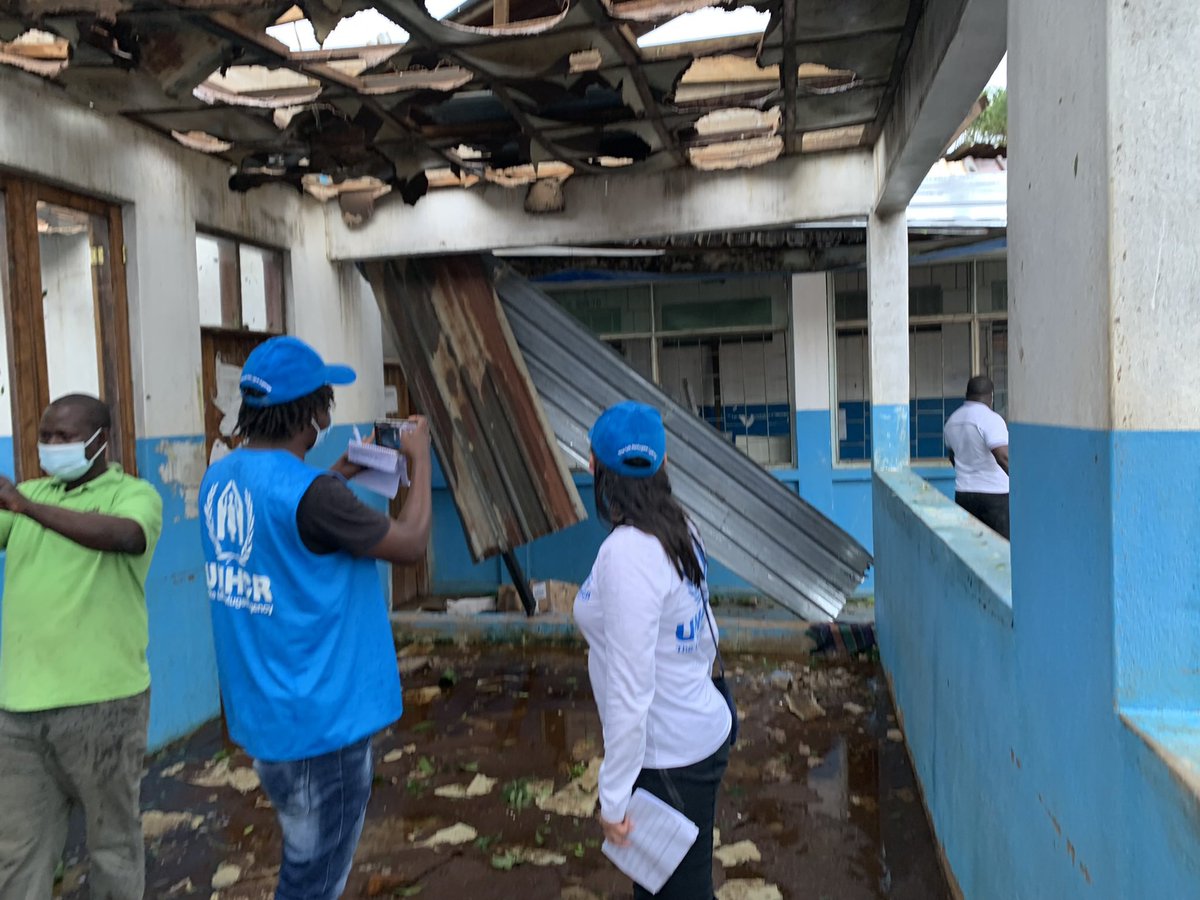 HugoReichenb's tweet photo. The Emergency Protection Units-Climate of UNHCR’s #ProtectionCluster have been key in reducing protection risks during evacuation and in evacuation centers after #cyclone landfalls as well as supporting the @ICalamidades (Mozambique Gov) in mainstreaming protection in its work. https://t.co/FSksxQmNYN