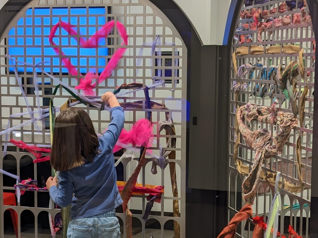 fristartmuseum's tweet image. While we’re not open to the public on Valentine's Day, we are sharing our love for art with you today from our FAMily to yours ❤️ 🎨  #ValentivesattheMuseum #loveforArt #weloveart