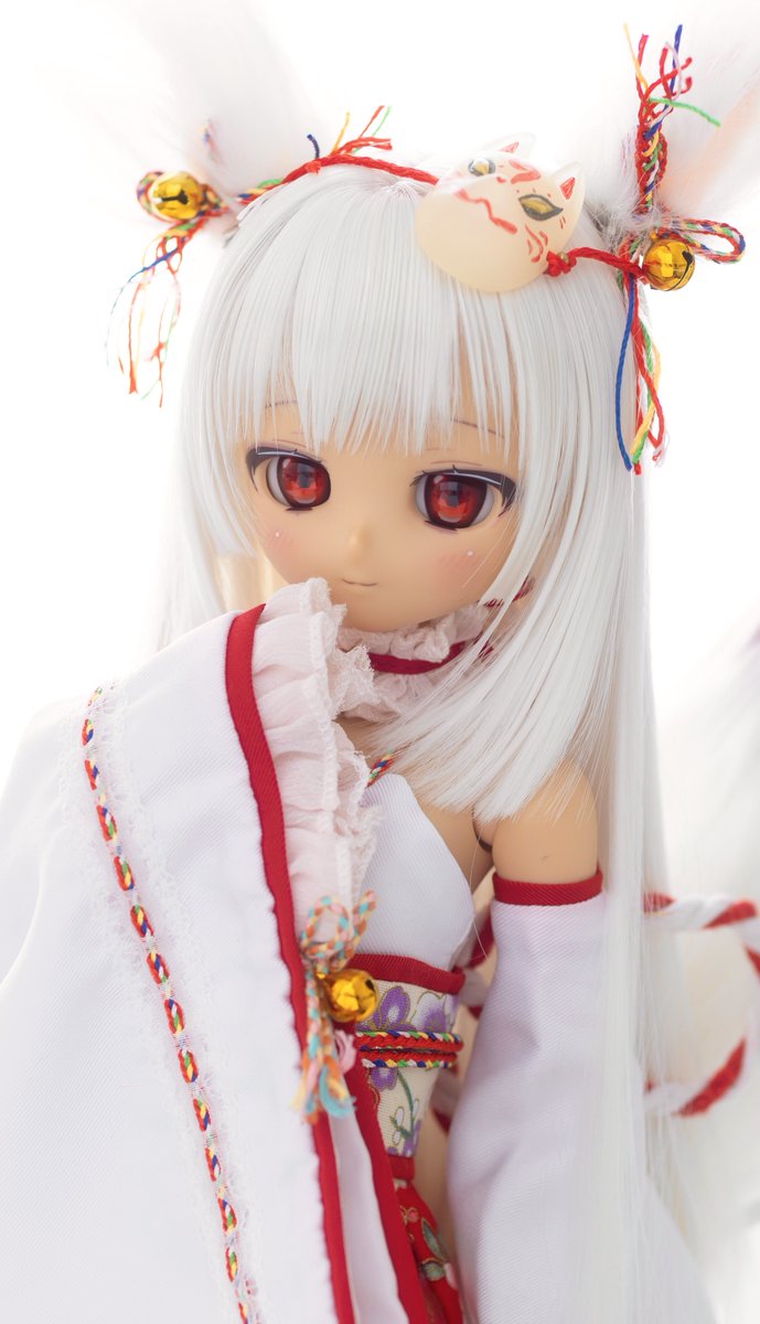 【しろいちごページ】ウィッグ込 s*t*j（いちごくらげ） on X