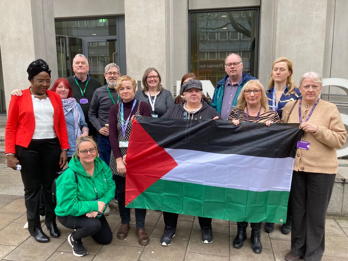 #TimeForRealChange members of #UNISON NEC showing solidarity with #Palestine #CeasefireNow