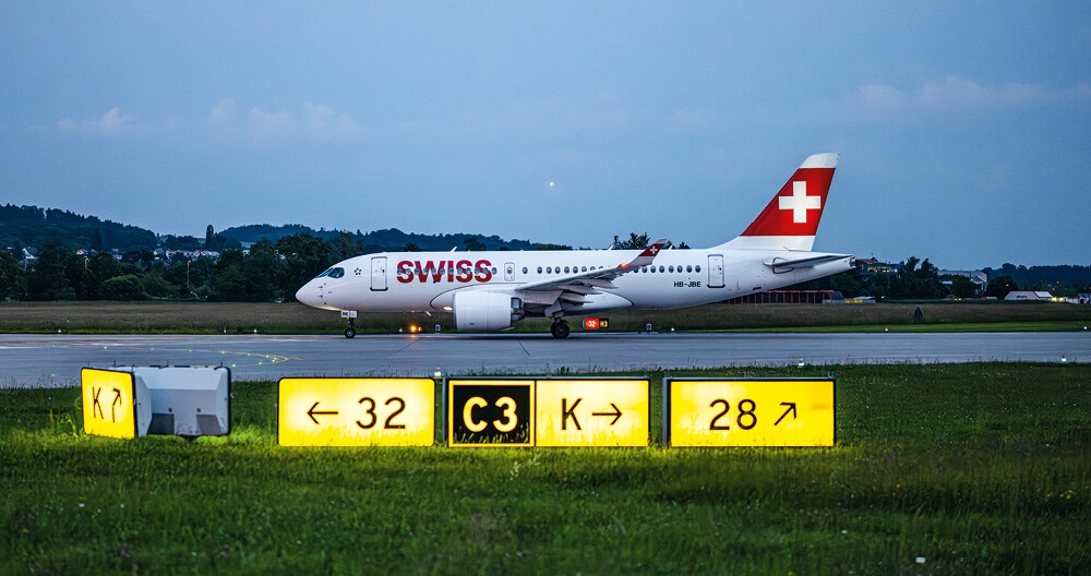 Read the new Zurich Airport political newsletter to find out why a runway adjustment is necessary and on which laws we are counting on Parliament's foresight for. ✈️ More information (German only): di-ri.co/PK0Lb.