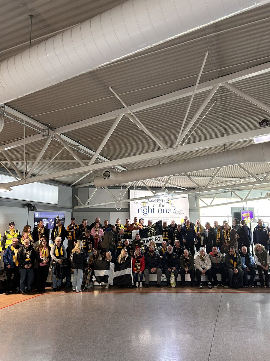 A 330-mile round trip? Not a problem for 70 of <a href="/Falmouth_Town/">Falmouth Town FC</a>'s biggest fans. THREAD 👇

📷: <a href="/KjParton/">Kristian Parton</a>