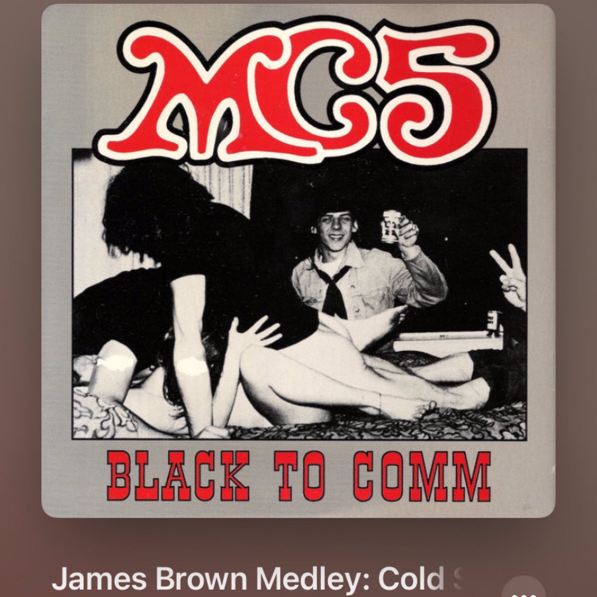 ryunosuke_h's tweet photo. #NowPlaying
🎵 James Brown Medley: Cold Sweat/I Can't Stand Myself/There Was a Time
by 🎵 MC5
from 🎵 Black to Comm: The Sturgis Armory June 27, 1968
#WayneKramer #punk #bootleg #JB
#MichaelDavis
#DennisThompson #FredSmith #RobTyner
#SturgisArmory #1968 #エロジャケ https://t.co/HrScL0Fq1x