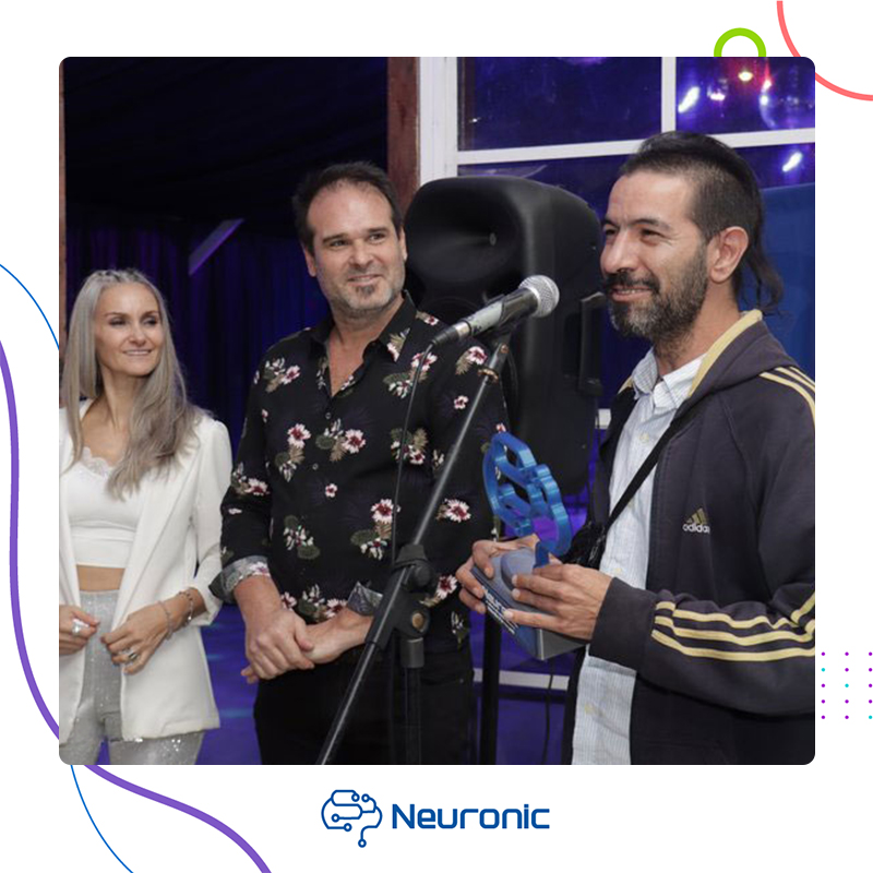 neuronicti's tweet photo. Estos reconocimientos son un testimonio de la dedicación, el talento y la pasión que impulsa a Neuronic hacia el futuro. ¡Agradecemos a Germán y Valentín por su impacto invaluable en nuestro viaje conjunto! 🚀🌐 https://t.co/nUlFtErZjh