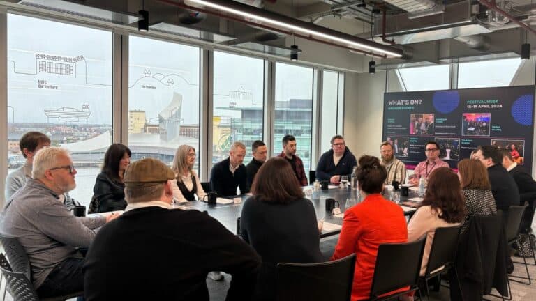 screenyorkshire's tweet photo. 📢"It’s a very fragmented landscape" said @screenyorkshire's Senior Talent Executive Jo Schofield

⬆️Northern broadcast and media leaders, including ITV, Channel 4, the BBC, @screenyorkshire and more came together for a @ProlificNorth roundtable last month
https://t.co/8cS02F0d06 https://t.co/vdgomNaoOT
