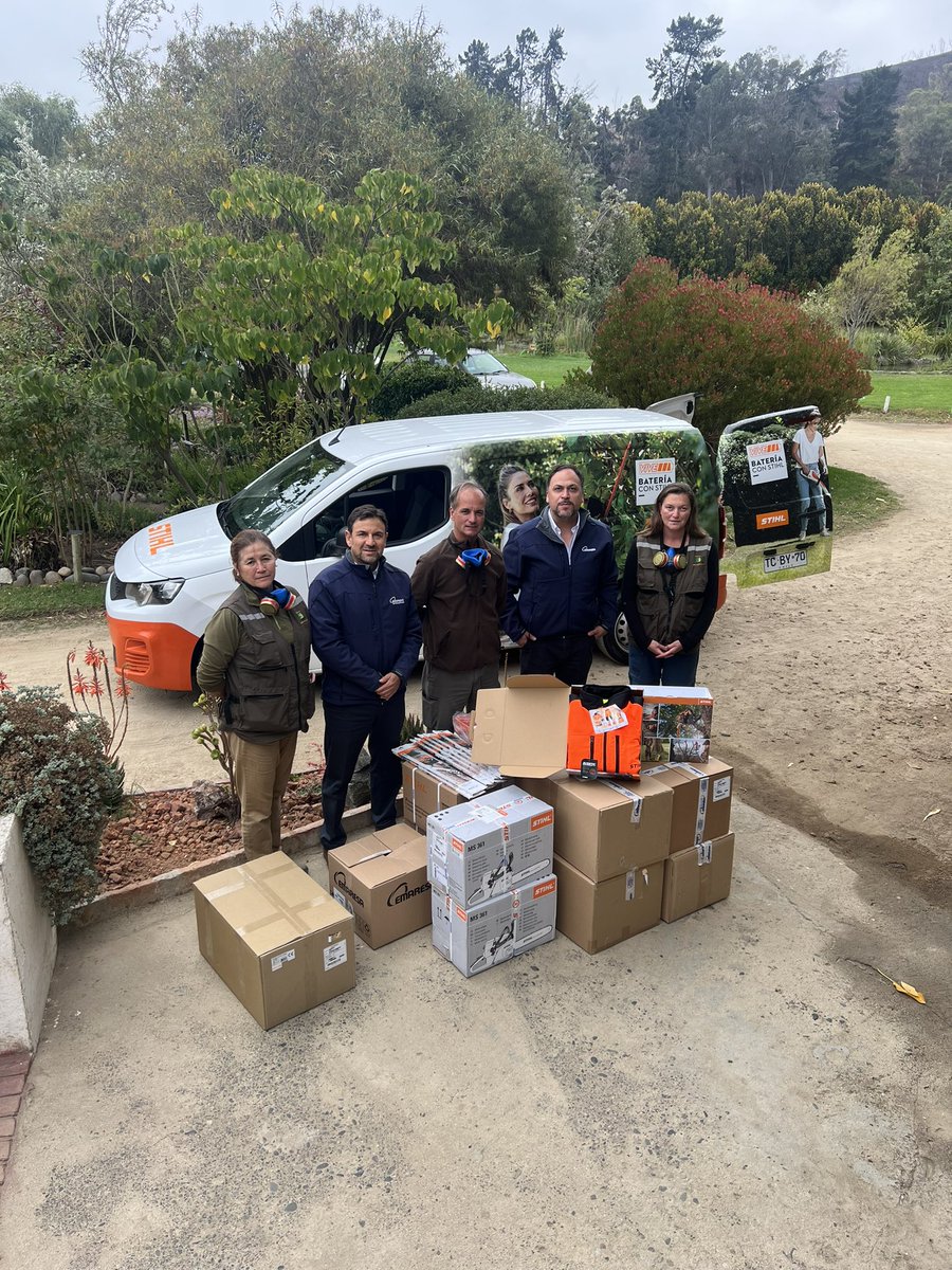 botanicovina's tweet photo. Gracias a los amigos de Emaresa junto a STIHL CHILE, por esta gran donación de elementos de protección personal, para aumentar la dotación de equipos que ya se contaba.

Con esto podremos aumentar la capacidad de trabajo. https://t.co/48rLnE4kHJ